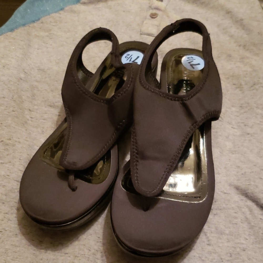 Kenneth Cole Reaction sandals - Picture 4 of 7